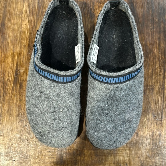 EUC north face clogs - Picture 1 of 8